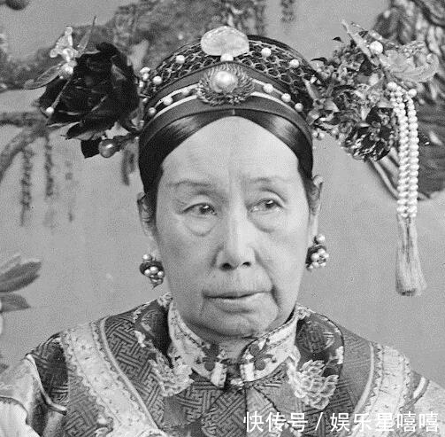 慈禧|珍妃井那么小，珍妃真被人推下井了吗？慈禧是如何将珍妃推下去的