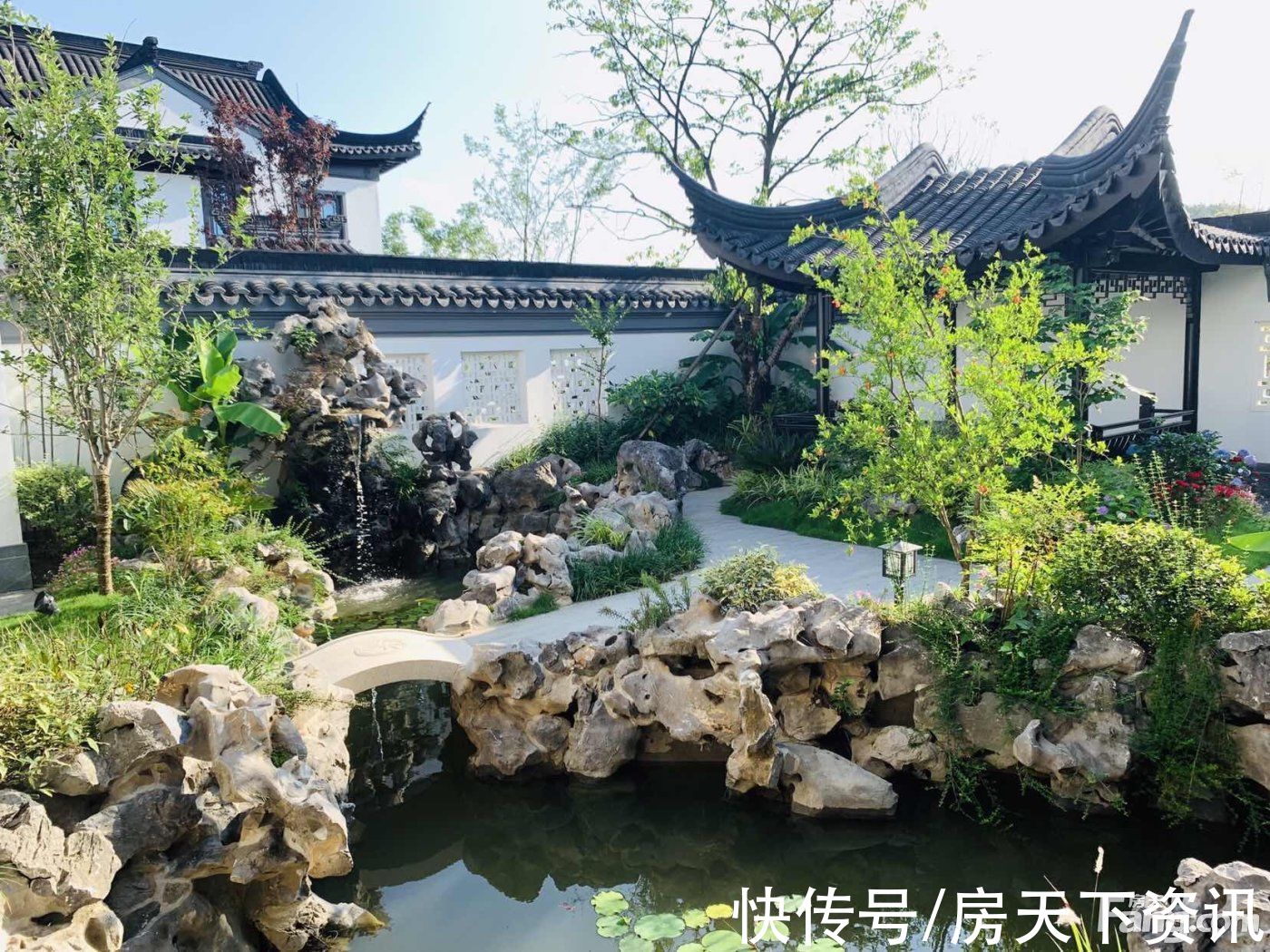 御龙湖|请查收从信阳商城县热门楼盘现场传来多张谍照(组图)