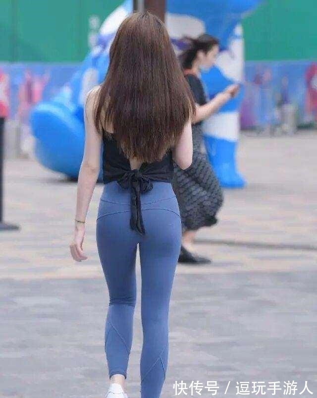 格子衬衫 瑜伽裤展现独特身材魅力,带来时髦触觉,耐看又精致!