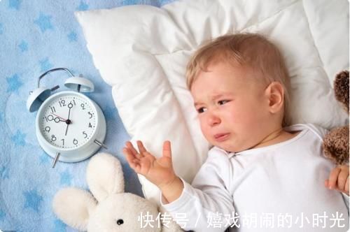 小娅|宝宝非要哭一顿才肯睡?家长先别觉得烦,读懂娃的小心思更重要