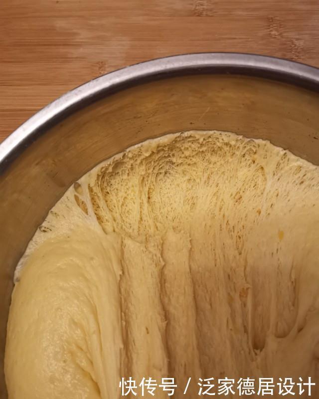 红薯|不加一滴水用红薯和鸡蛋,蒸面包的做法,好吃不上火