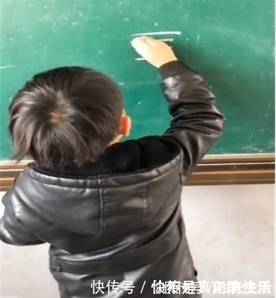 曹操|老师发现孩子写字不对劲,让孩子现场重写后蒙了,曹操瞧见都佩服