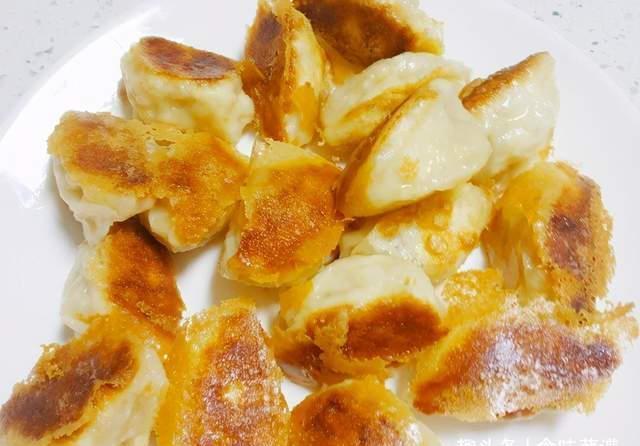 半发面|生煎包和水煎包是一样的吗？好多人傻傻分不清楚，今天告诉你答案