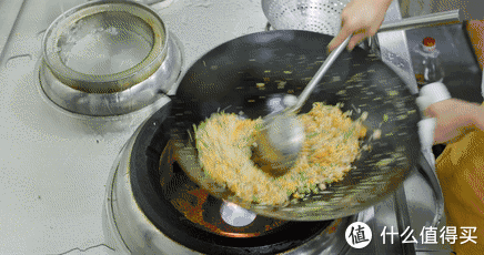 小颗粒备用|王刚的美食精选 篇六十四:厨师长分享:“扬州炒饭”非家常做法,味道很赞