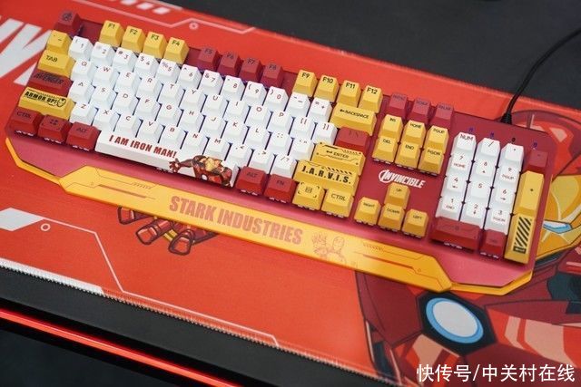 配色|机械师CJ展台首日体验 要素过多请做好准备