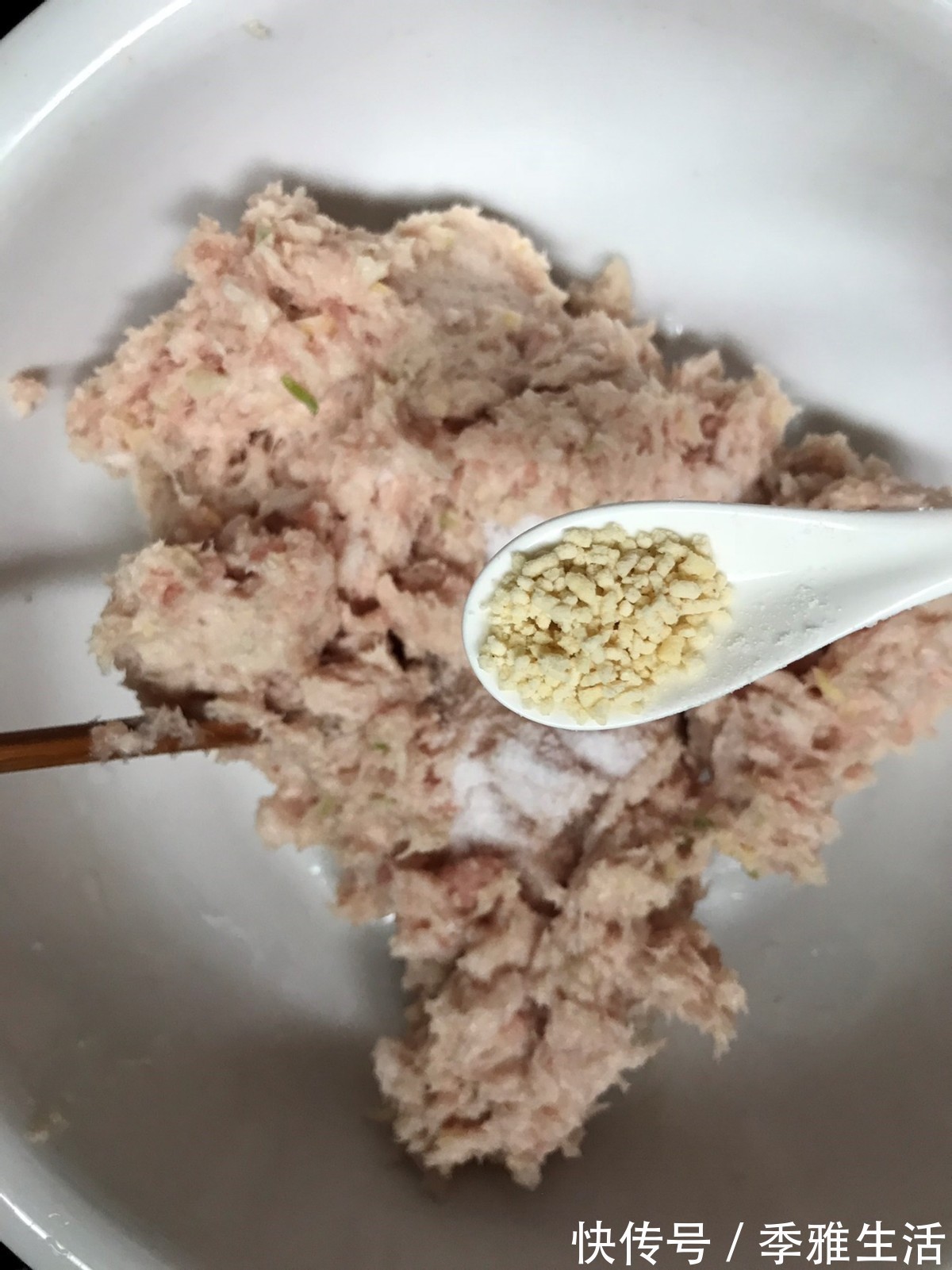 馄饨|想吃馄饨不用叫外卖了,自己在家包,鲜嫩多汁,新手也能学会