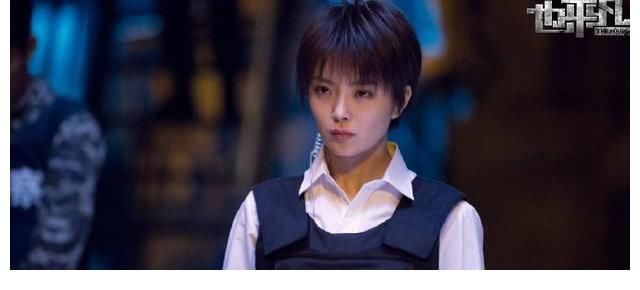 《也平凡》上星定档，郑恺、张国立、林峯别样父子情，黑白对决