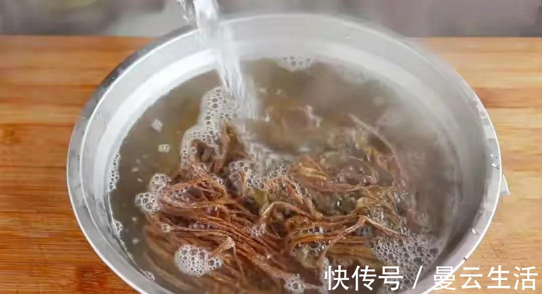 江一舟|梅菜扣肉,自己在家怎么做大厨教你秘制做法,肥而不腻真下饭