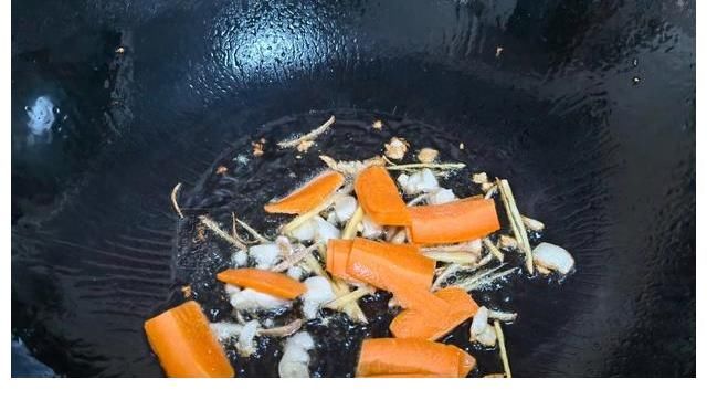 低脂|去买肉,会吃的人经常买这块肉,比瘦肉好吃还不塞牙,低脂又营养