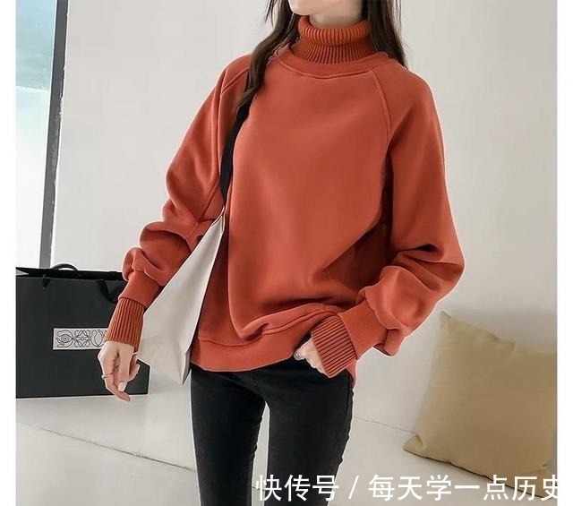 加绒卫衣 毛衣不兴了，今年流行的“加绒卫衣”保暖显瘦提气质，还不贵！