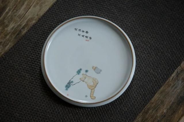 汝窑|月白汝窑干泡盘随时可以吸的喵星人,“吸猫”一族必入