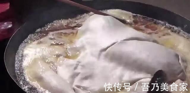 面粉|80后男子用“面粉”做的这道小吃, 刚下锅, 顾客却都掏出了手机!