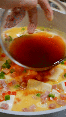 鸡蛋液|只花了10分钟，米饭都刨光！这搭配嫩到夹不住