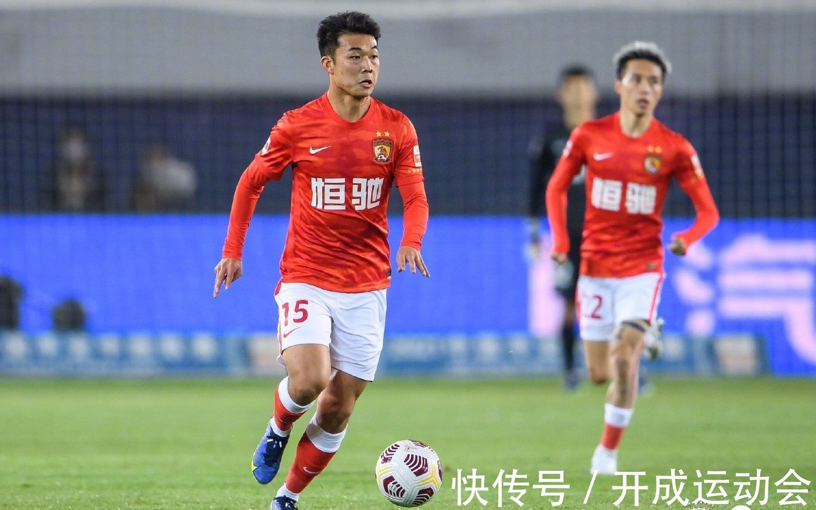 李磊|2月24日,中国男足终于解散,下一次集结时间为3月3日,武磊缺席