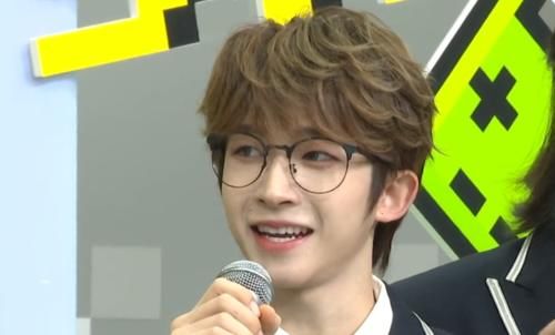 《创造营4》花絮，韩美娟摘掉假发不敢认，刘宇“爱豆脸”抢镜