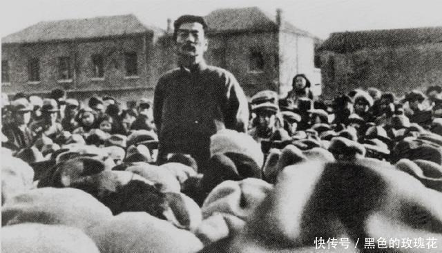 鲁迅最出色的警世十言,你肯定都背过,可还是深刻到头皮发麻!