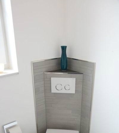 马桶|卫生间不到3㎡,砌个三角墩,马桶靠“边”站,舒心又美观,聪明