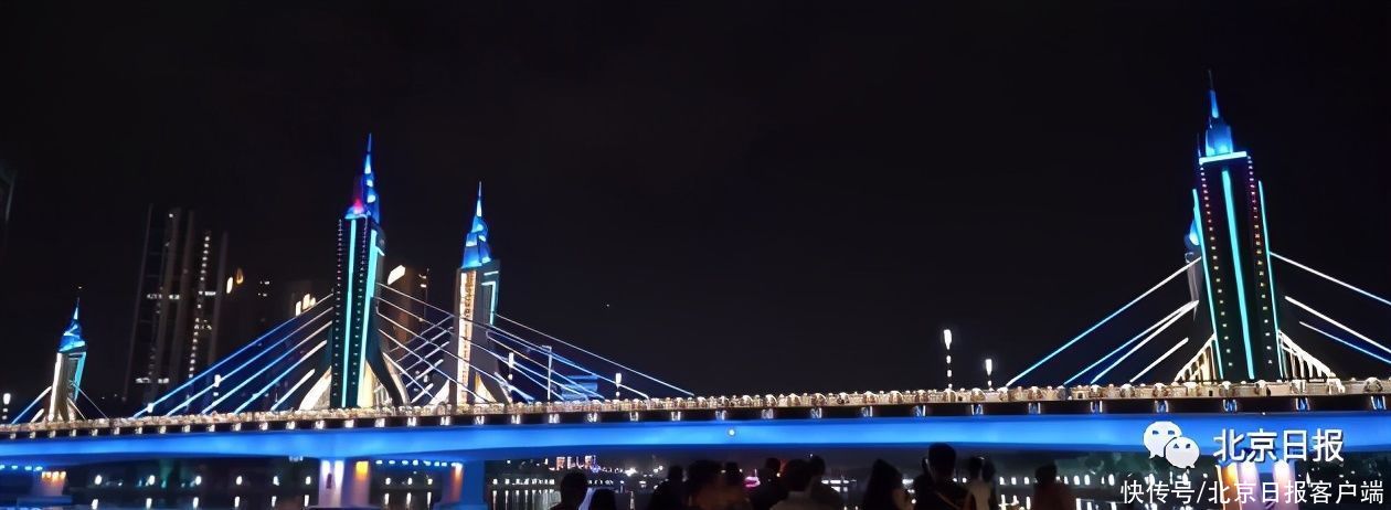 灯光秀 今夜，璀璨灯光秀闪耀京城，你看到了吗？
