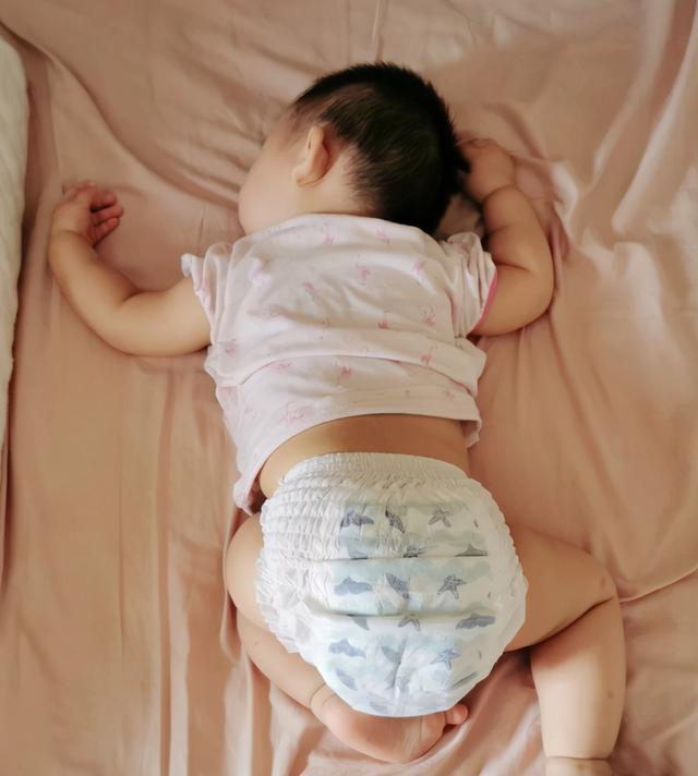 孩子|早晨是消积“黄金段”,爱积食的孩子做好2件事,或有助脾胃健康