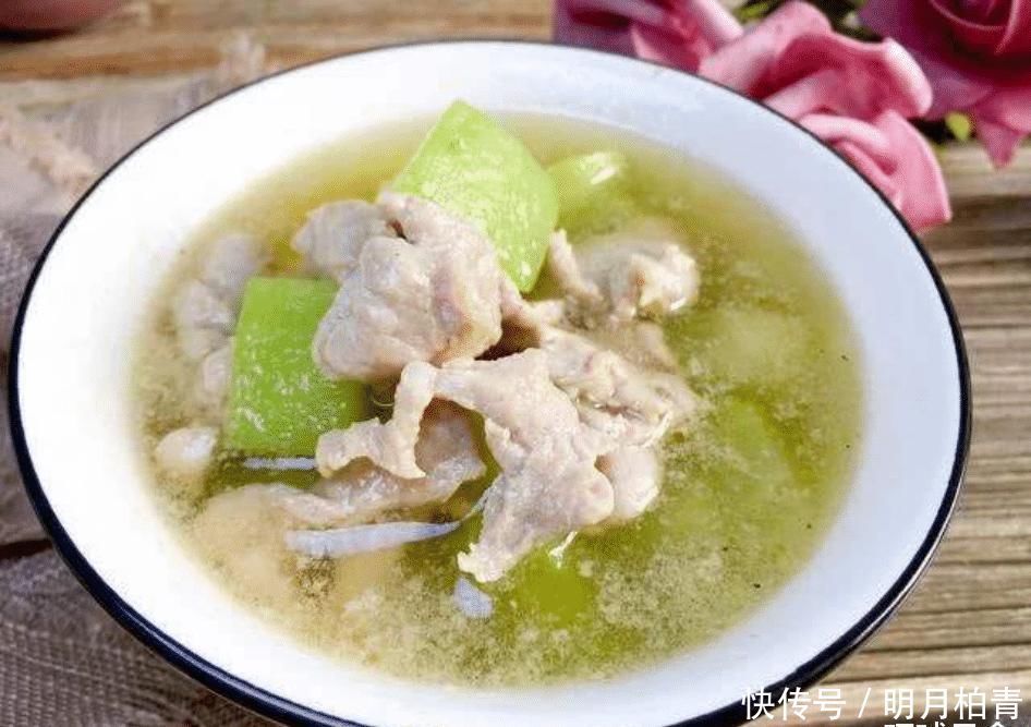 天冷了,遇见这菜别错过,上锅煮一煮,营养极高,孩子要多吃它