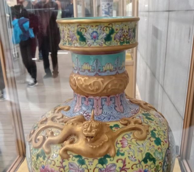 原来努尔哈赤最喜欢的儿子多铎住在这里,豫亲王府你知道吗