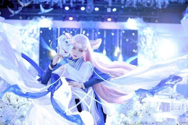 妹子|三位国人妹子COS人气手游《王者荣耀》角色貂蝉！画面十分唯美