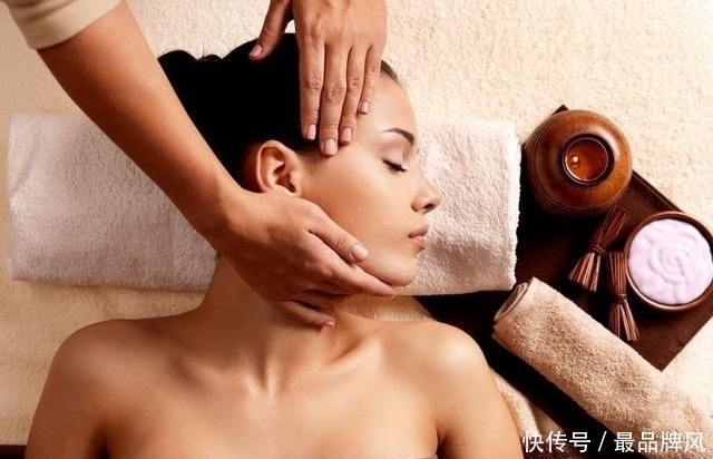 护肤|女生都应该知道的10条不花钱护肤小技巧，条条都是经典！