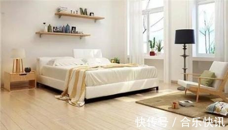 肉眼看|家里不要傻傻铺木地板了,有钱人更爱铺这种地板,省钱实用又好看