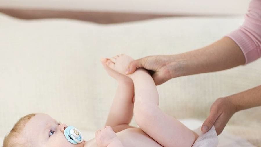 宝妈|几个因素易导致母乳不足,宝宝若没吃饱,便便往往是这种状态