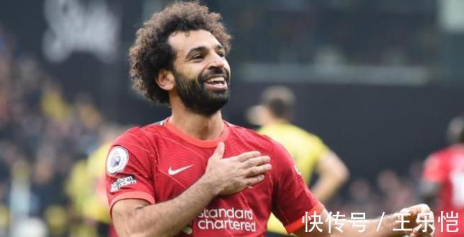 球星|8-4!C罗8大指标领先英超巨星,却遭FIFA无视,足坛丑闻诞生