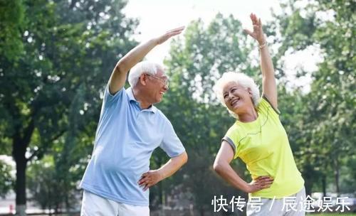 爱好|“寿命决定期”就在60岁!老人若有4大“爱好”,长寿更青睐你