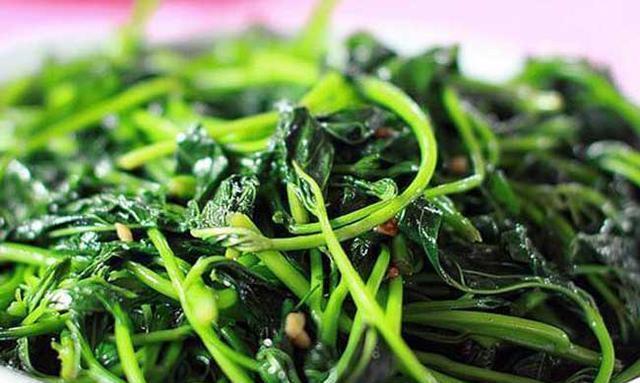 桑葚|适合秋天吃的4种食物，排毒养颜、滋补身体，好处多多