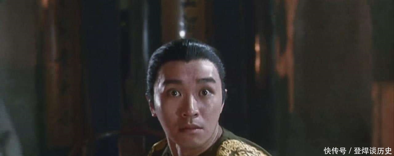 满清是怎样躲过“胡人无百年运”这个诅咒的?韦小宝一语道破真相