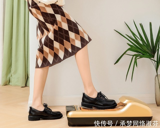 膜机|建议大家：不要总把鞋子堆门口，太难看！学学人家这样弄，真高级