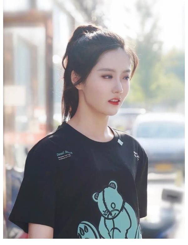 赵粤|硬糖少女录制新综艺，赵粤刘些宁同台竞技，陈卓璇张艺凡人气高