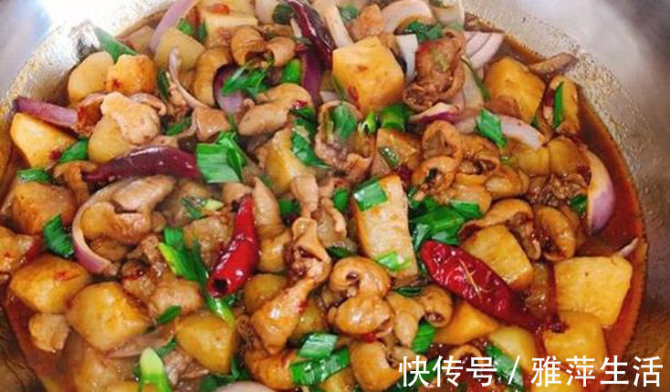 肥肠炖土豆|美食推荐：豆豉剁椒蒸排骨，青椒回锅肉，肥肠炖土豆，芹菜炒肉丝