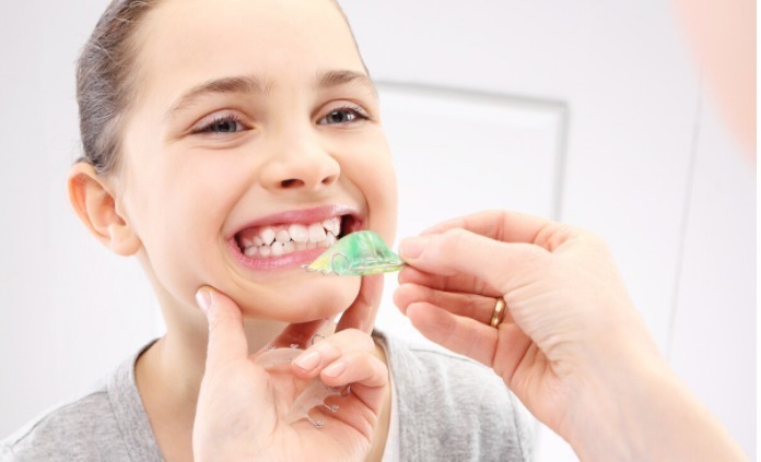 黄金期|孩子牙齿矫正,必须要12岁以后吗?你是否错过了孩子的矫正黄金期