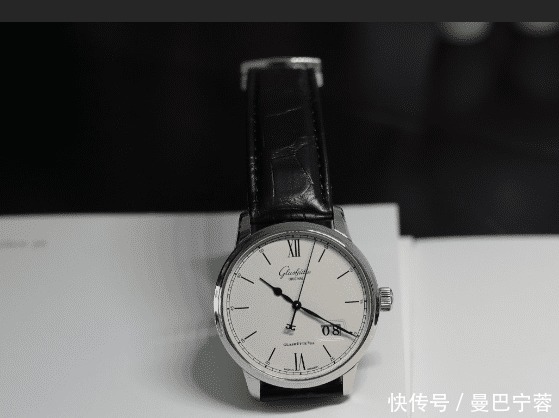 值得推荐的正装表，5千出头，最贵不到1万，一共3款