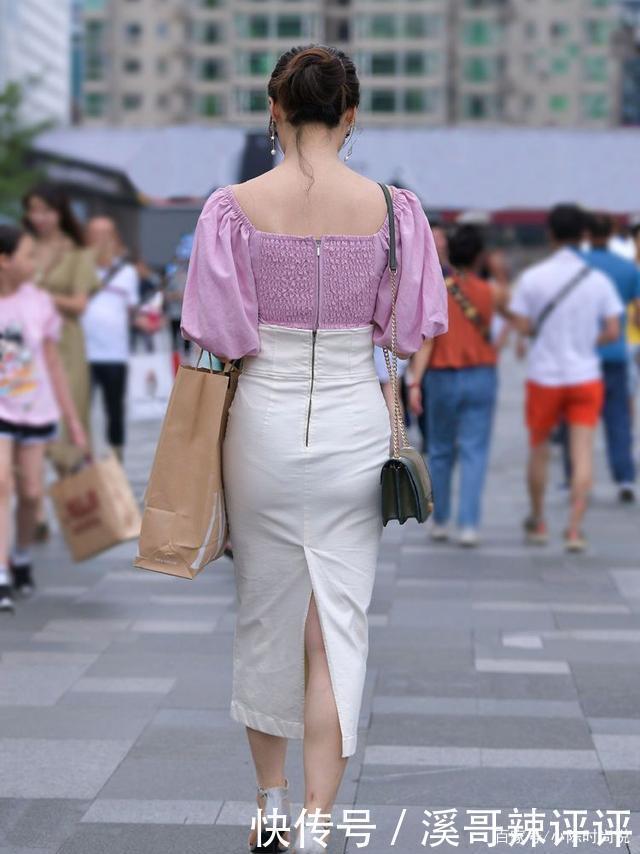 美丽的小妹妹|气质女孩展示半身长裙穿搭,简单修身又耐看,给人一种优雅的感觉