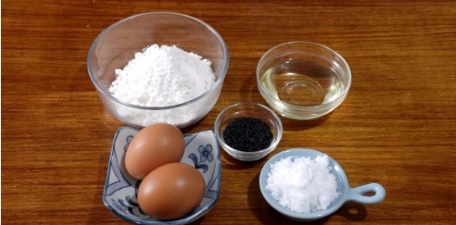 搅拌均匀|孩子吃的饼干不用买,手把手教你在家做,面粉鸡蛋搅一搅就搞定