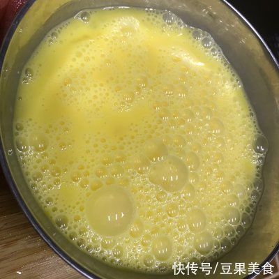 没有什么是西红柿炒蛋解决不了的,如果有那就两份