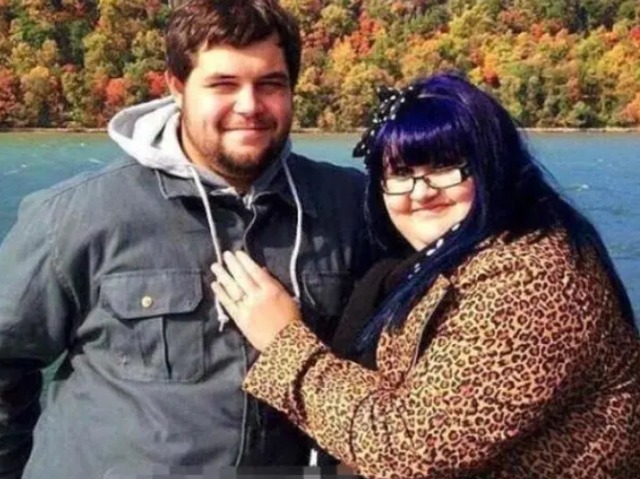 体重|男子娶330斤胖女孩遭人嘲笑，不料4年后女孩成这样，男子偷着笑