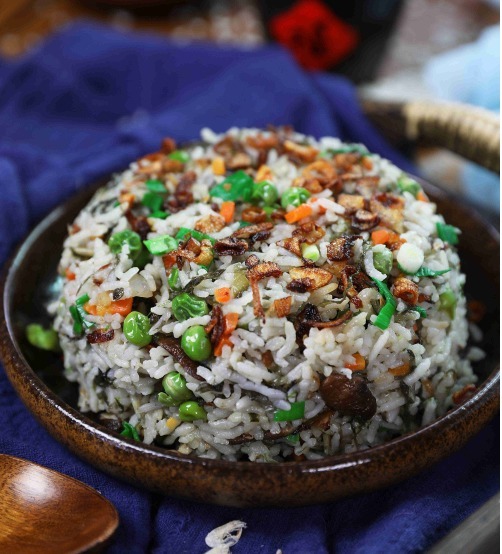 相传妈祖最爱吃的紫菜焖饭,赶紧学起来,一碗不到10元