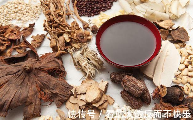 乳腺|乳腺结节必须要手术医生注意四点生活习惯，结节或会慢慢消散