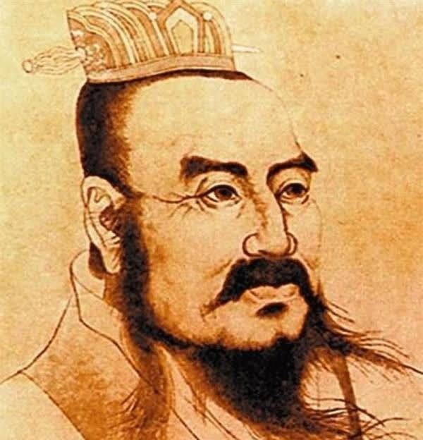 君臣&刘邦称帝后,为免父亲向自己行跪拜礼,想出一法子,后世沿用千年