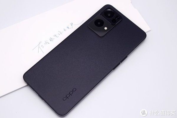 Reno7Pro|OPPO Reno7Pro：直屏手机颜值天花板