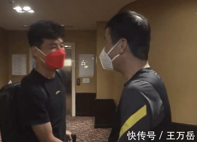 心理战|600万赢球奖要悬?对手敢如此叫阵国足,李铁的压力陡增