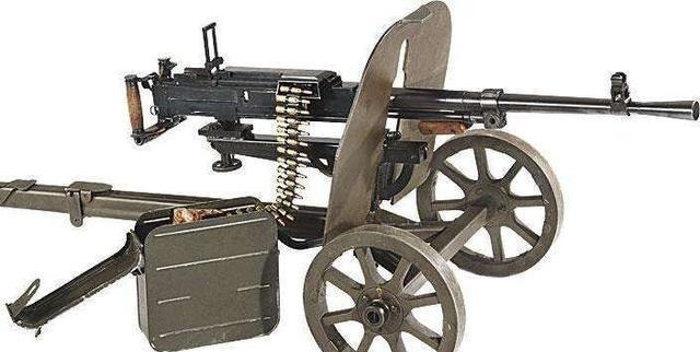 希特勒|二战五大重机枪:希特勒电锯,日军的鸡脖子,中国的死神镰刀!