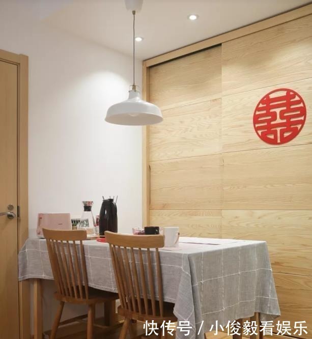 原木|56平小婚房,沙发不靠墙等于“多间房”全屋实用极了,晒晒