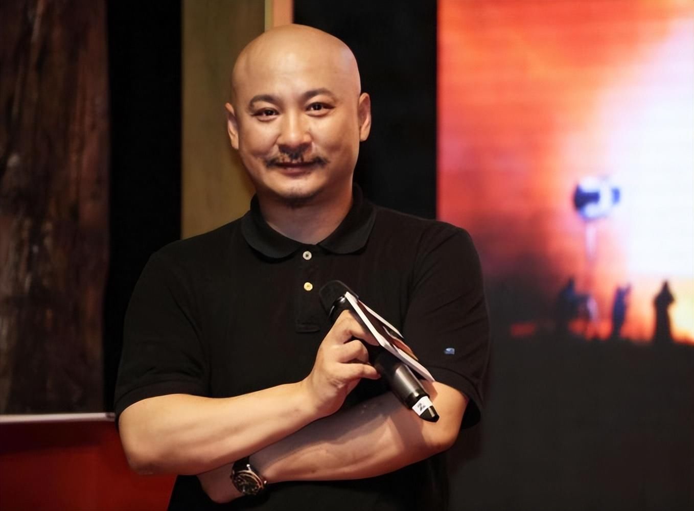他爱过孔琳,恋过蒋雯丽,负过余男,46岁娶了小他22的张雨绮 - 360娱乐,你开心就好